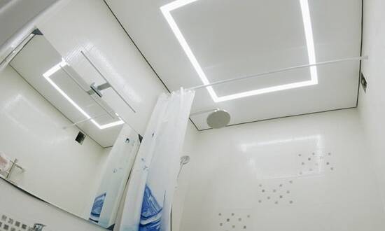Светополосы на натяжном потолке 3 кв.м. - Ванная - Шклов